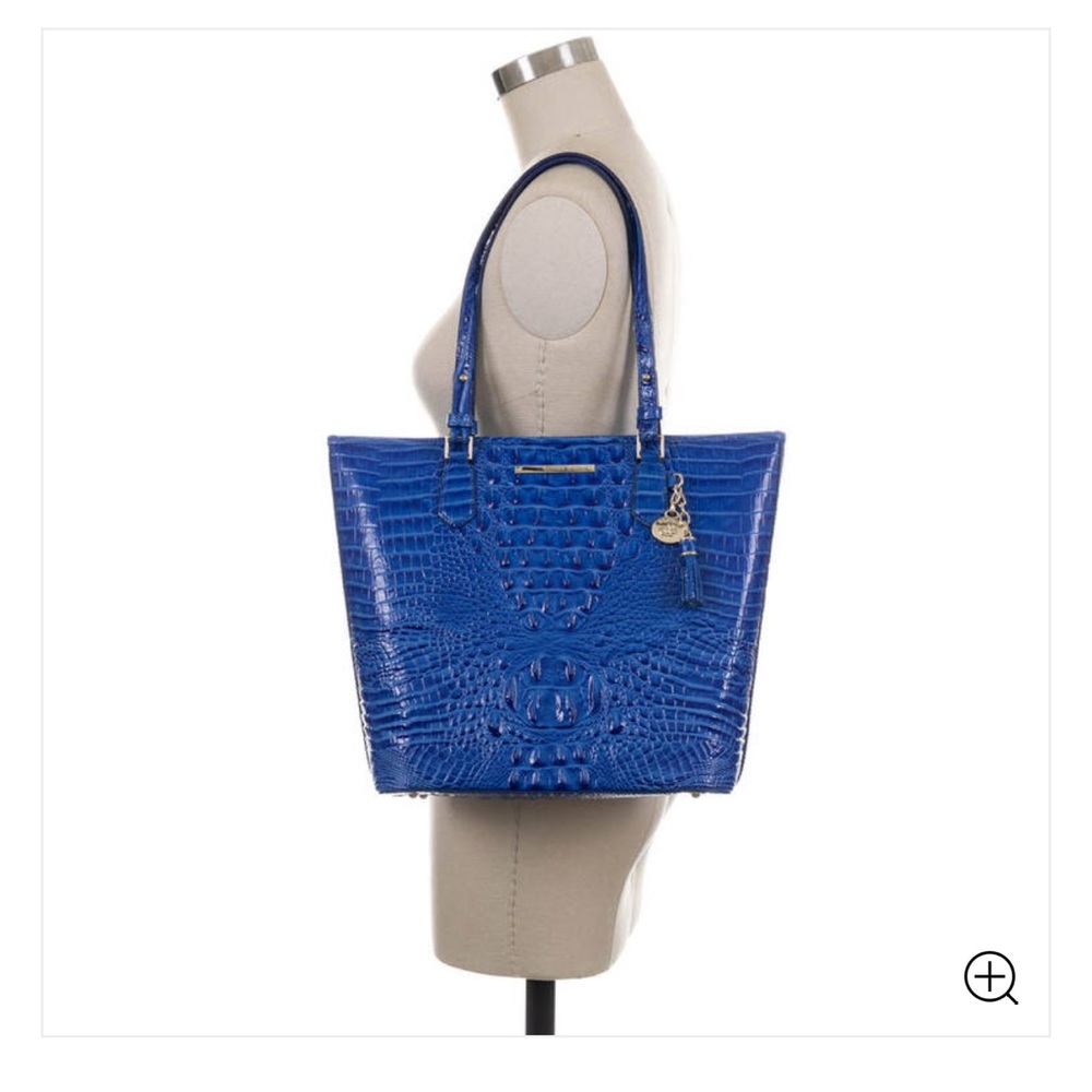 Beautiful cobalt blue Brahmin purse and wallet. Perfect condition, never used.